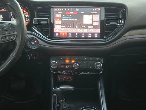Used 2024 Dodge Durango GT AWD/4WD image 16
