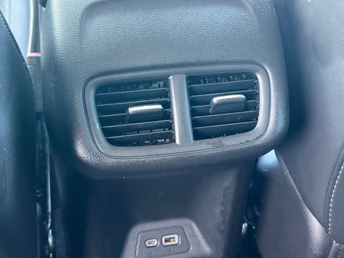 Used 2023 Buick Envision Essence FWD image 17