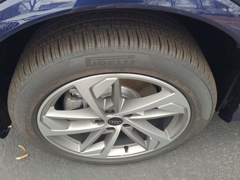 New 2025 Audi Q3 2.0T Premium image 5