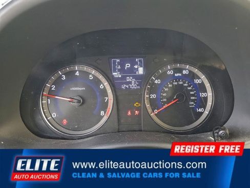 Used 2017 Hyundai Accent SE FWD image 18