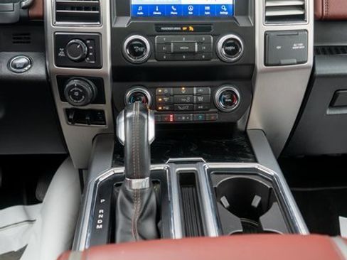 Used 2019 Ford F150 Platinum w/ Technology Package image 13