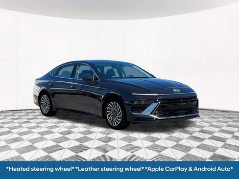 New 2025 Hyundai Sonata Limited image 18