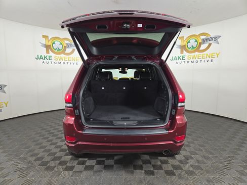 Certified 2020 Jeep Grand Cherokee Altitude AWD/4WD image 34