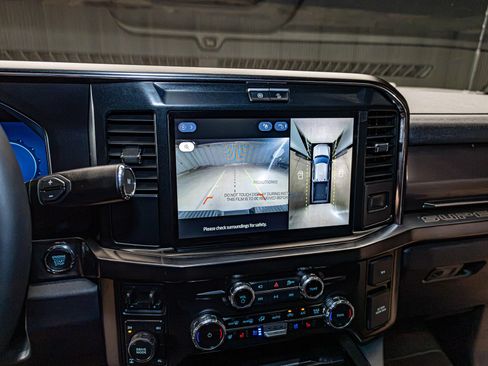Used 2026 Ford F250 Lariat AWD/4WD image 9
