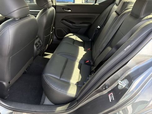 Certified 2023 Nissan Altima 2.5 SL FWD image 20