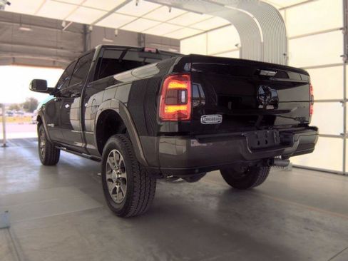 Used 2022 RAM 2500 Limited AWD/4WD image 5