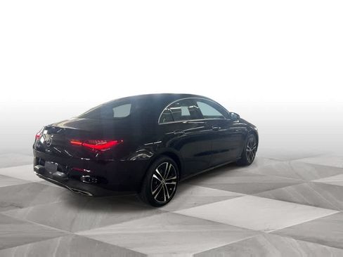 Used 2025 Mercedes-Benz CLA 250 image 8
