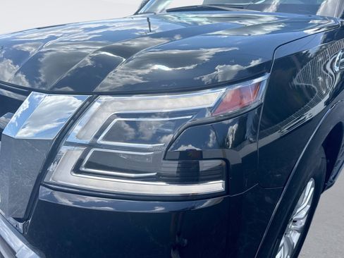 Certified 2024 Nissan Armada SV AWD/4WD image 10