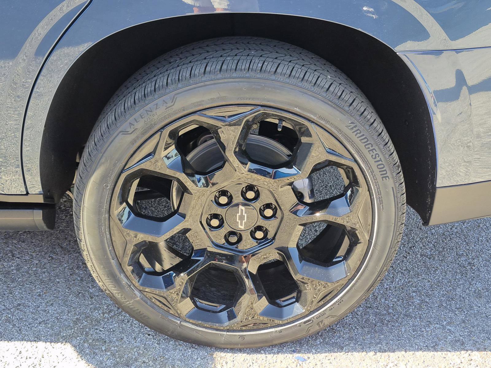 New 2027 Chevrolet Tahoe High Country AWD/4WD image 4