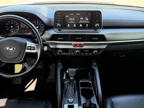 Used 2020 Kia Telluride S FWD image 15