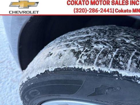 Used 2018 Chevrolet Cruze LT w/ Convenience Package image 9