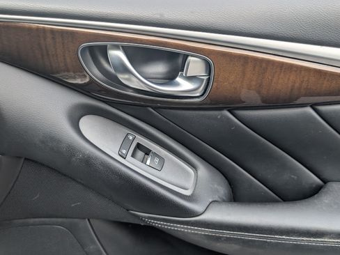 Used 2015 INFINITI Q50 Premium w/ Deluxe Touring Package RWD image 23