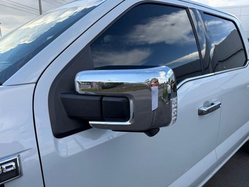 Used 2025 Ford F150 Lariat w/ FX4 Off-Road Package image 11