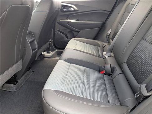 New 2026 Chevrolet Trax LT w/ LT Convenience Package FWD image 14