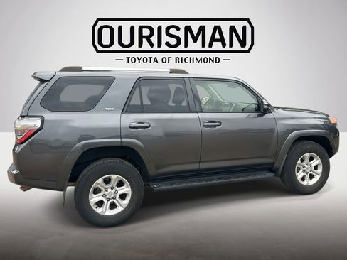 Certified 2022 Toyota 4Runner SR5 Premium image 3