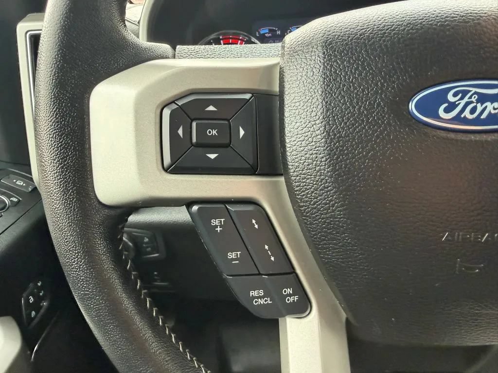 Used 2021 Ford F350 Lariat AWD/4WD image 34