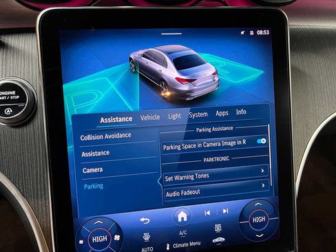 Used 2025 Mercedes-Benz C 300 4MATIC Sedan image 35