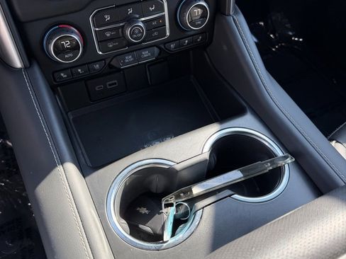 Used 2024 Chevrolet Tahoe Premier w/ Premium Package image 14