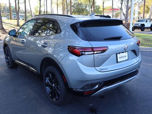 Used 2023 Buick Envision Essence w/ Sport Touring Package image 8