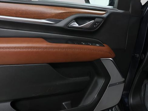 Used 2024 GMC Yukon Denali Ultimate image 21