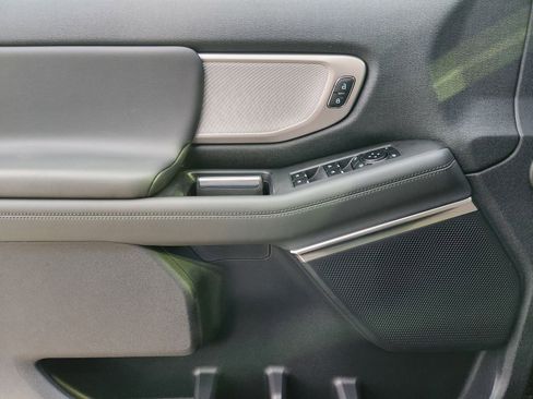 New 2026 Ford Expedition Active RWD image 19