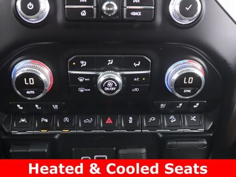 Used 2019 GMC Sierra 1500 Denali w/ Denali Ultimate Package AWD/4WD image 4