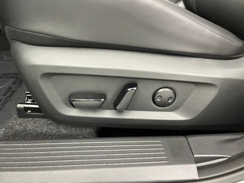 New 2026 Nissan Rogue Dark Armor FWD image 32