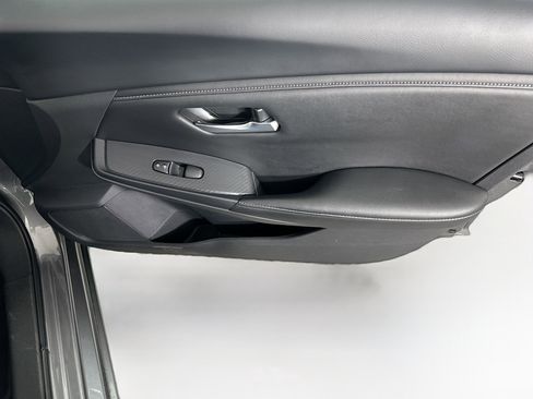 Used 2024 Nissan Sentra SV image 29