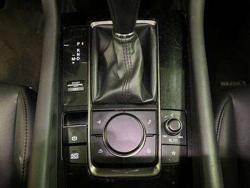 Used 2020 MAZDA MAZDA3 AWD Sedan w/ Preferred Package image 21