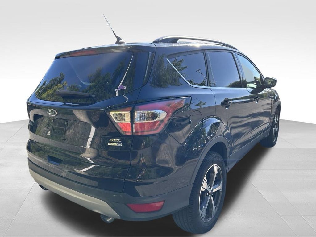 Used 2018 Ford Escape SEL AWD/4WD image 5