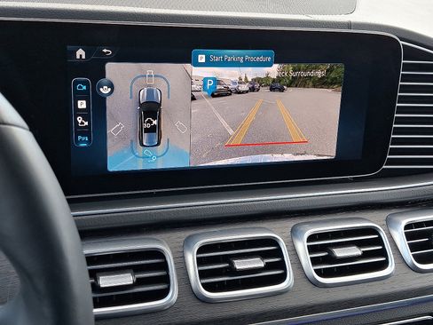 Certified 2025 Mercedes-Benz GLS 450 4MATIC image 19