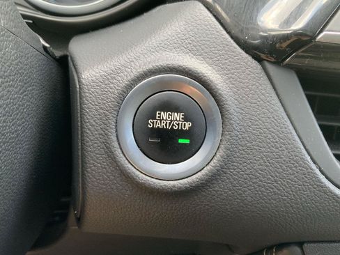 Used 2018 Buick Envision Essence w/ LPO, Hit The Road Package FWD image 29