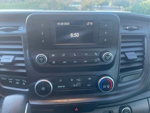 Used 2021 Ford Transit 350 XLT image 26