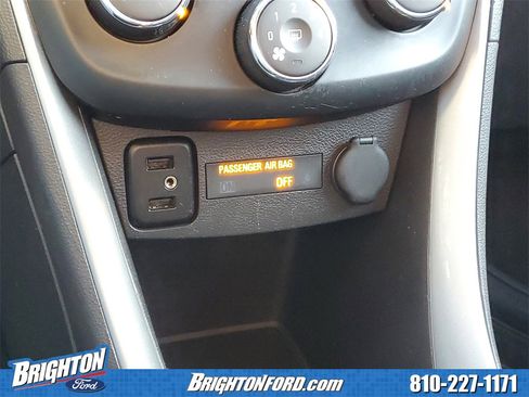 Used 2019 Chevrolet Trax LT image 25