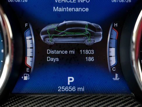 Used 2018 Maserati Quattroporte S GranSport Q4 AWD/4WD image 19