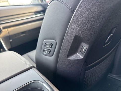 New 2026 Kia Carnival EX image 26