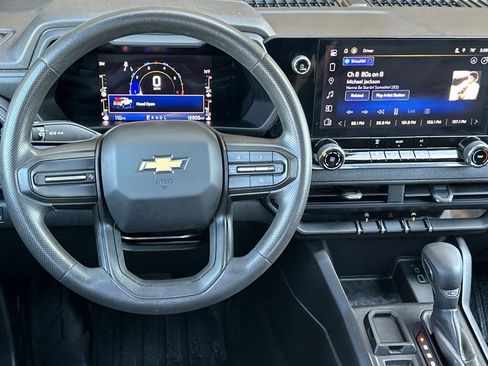 Used 2023 Chevrolet Colorado W/T RWD image 14