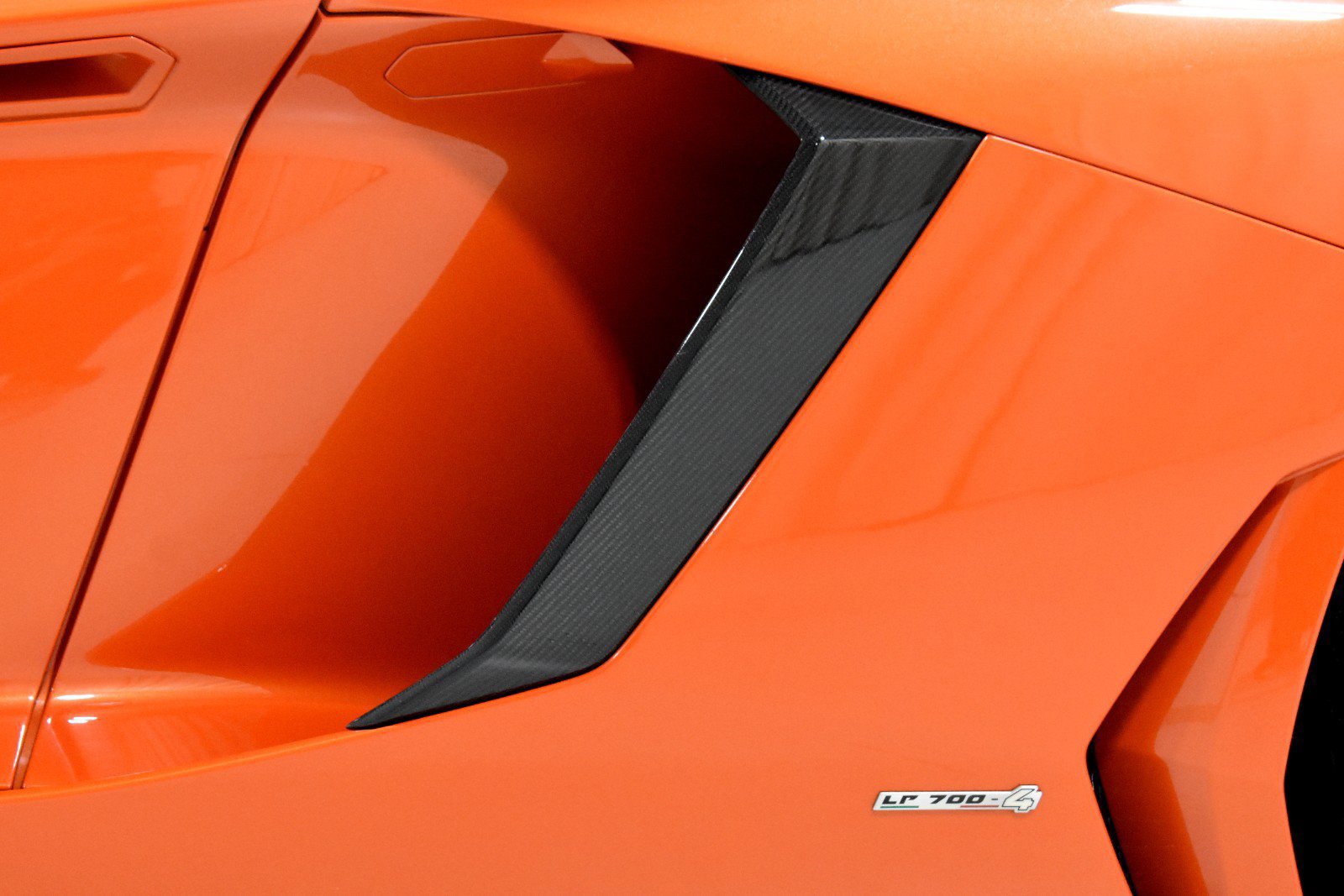 Used 2015 Lamborghini Aventador LP 700-4 AWD/4WD image 26