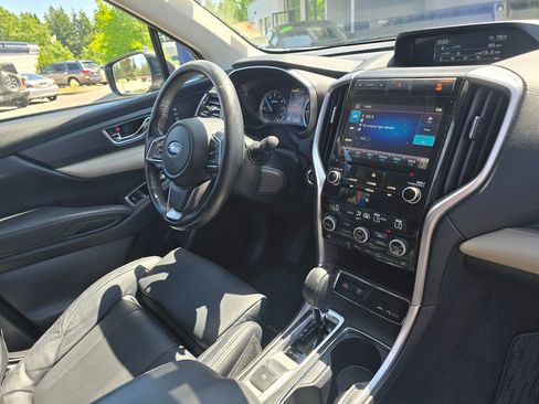Used 2019 Subaru Ascent Limited AWD/4WD image 10