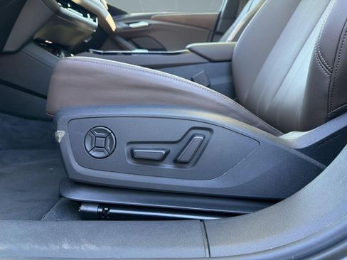 Certified 2025 Audi A6 e-tron Premium w/ Convenience Package AWD/4WD image 16