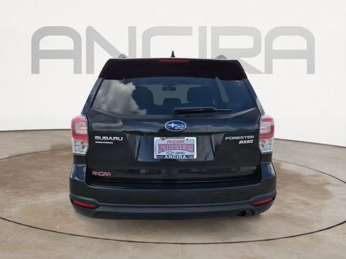 Used 2017 Subaru Forester 2.5i Premium w/ All-Weather Package AWD/4WD image 9