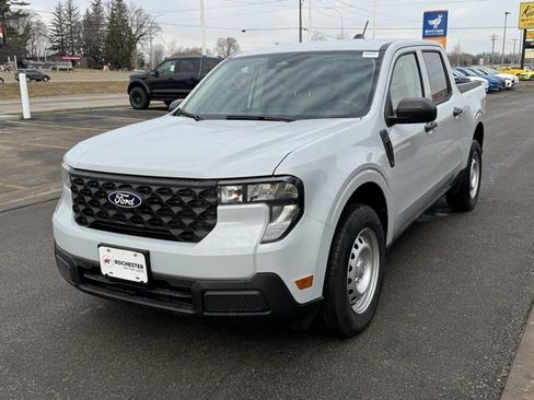 New 2025 Ford Maverick XL w/ Equipment Group 101A image 29