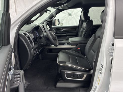 Certified 2025 RAM 1500 Laramie w/ Advanced Safety Group II AWD/4WD image 15