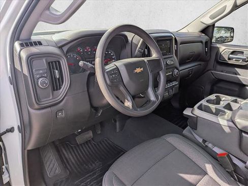 Used 2024 Chevrolet Silverado 1500 Custom w/ Turbomax Blackout Package image 10