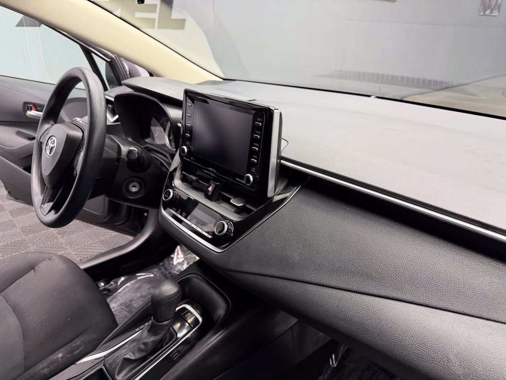 Used 2021 Toyota Corolla LE w/ Carpet Mat Package (TMS) FWD image 47