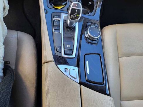 Used 2016 BMW 528i Sedan image 10