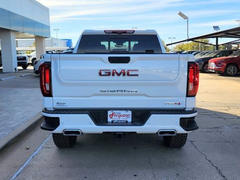 New 2026 GMC Sierra 1500 AT4 w/ AT4 Premium Package image 5