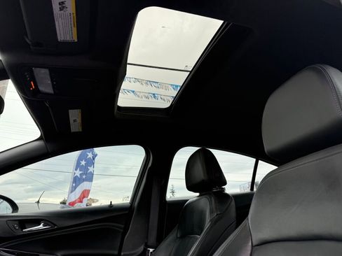 Used 2016 Chevrolet Cruze Premier image 11