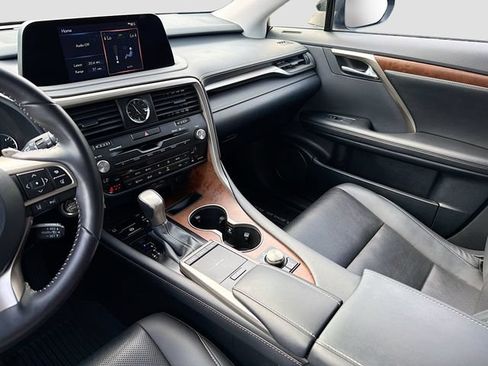 Certified 2022 Lexus RX 350L Premium w/ Premium Package AWD/4WD image 22