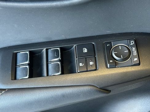 Used 2020 Lexus NX 300h AWD w/ Comfort Package image 12